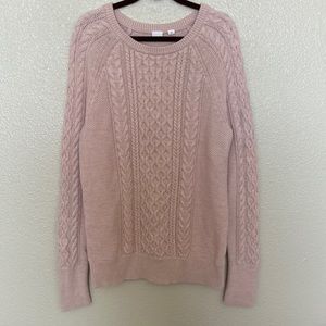 Gap women’s cable knit sweater